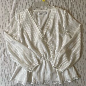 Do+Be V-Neck Long Sleeves Sz L White Blouse